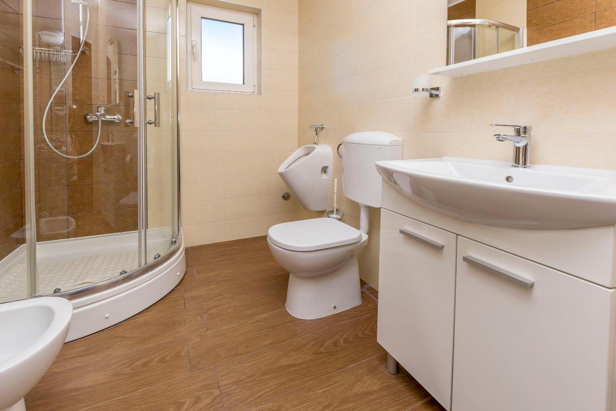 Apartment Jelena พรีมอชเตน ภายนอก รูปภาพ